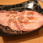 Shiawaseno Yakiniku Tabehoudai Kamimura Bokujou - 