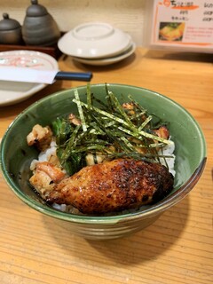 Toriya - 焼き鳥丼。500円