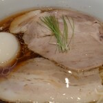 J.B GAIA - 豚一頭清湯麺+味タマ♪