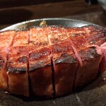 鶏's - 鶏's(ブロックベーコン炙り焼き)