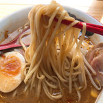 かみあり製麺 - 麺のアップです（2020.8 byジプシーくん）