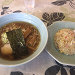 慶修 - ラーメン＆半チャーハン¥750