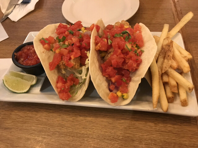 Tgiフライデーズ イクスピアリ店 T G I Fridays リゾートゲートウェイ ステーション アメリカ料理 ネット予約可 食べログ