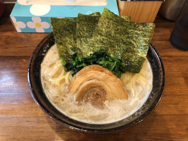 たくぞうのらーめん 南浦和 ラーメン 食べログ たくぞうのらーめん 南浦和 ラーメン 食べログ