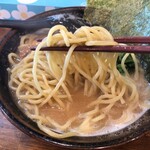 たくぞうのらーめん - 麺リフトしてみました