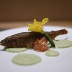 銀座 大石 - 稚鮎のコンフィ