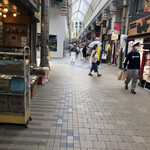 Komparu - 商店街には、福山雅治のスコールのオルゴールがずっと流れてて、なんか無駄に沁みます。