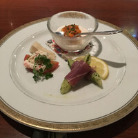 横浜瀬里奈 ステーキドーム - 