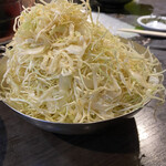 味ん味ん - 山盛りキャベツ