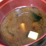 まる清 - 鯛あらだき定食（赤だし）