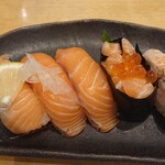 氷見回転寿司　粋鮨 - 