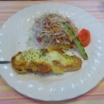 Tantoria - ●ミックスミート串焼き、サラダ