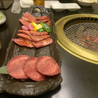 川崎名物 炭火焼肉 食道園 - 