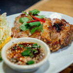 サバイディー タイ&ラオス料理 - ガイヤーン焼き鳥