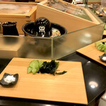 鮨処 多田 - お造り塩パラスタンバイ