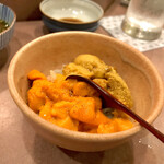 鮨処 多田 - ウニのちょっと丼(利尻 礼文のバフンウニと小樽のムラサキウニ)
