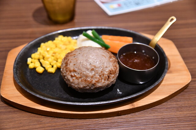 ハンバーグ ステーキ グリル大宮 Jr博多シティ店 博多 洋食 食べログ ハンバーグ ステーキ グリル大宮 Jr博多シティ店 博多 洋食 食べログ