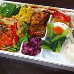 RF1 - 1日分野菜 夏のSalad bento 