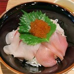 Shioriya - 海鮮丼セット