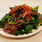 トンテキ食堂8 - ほうれん草とニンニクの芽の温サラダ(650円)