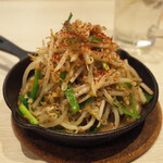トンテキ食堂8 - 特製肉味噌のもやし炒め(650円)