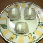 覚王山フルーツ大福 弁才天 御園通店 - 