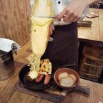 ワイン×チーズ料理専門店 チーズチーズカフェ - 