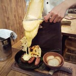 ワイン×チーズ料理専門店 チーズチーズカフェ - 