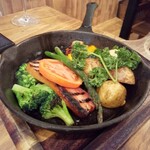 ワイン×チーズ料理専門店 チーズチーズカフェ - 