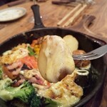 ワイン×チーズ料理専門店 チーズチーズカフェ - 