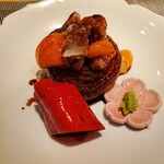 旬菜真柏 - 新玉葱牛ステーキ