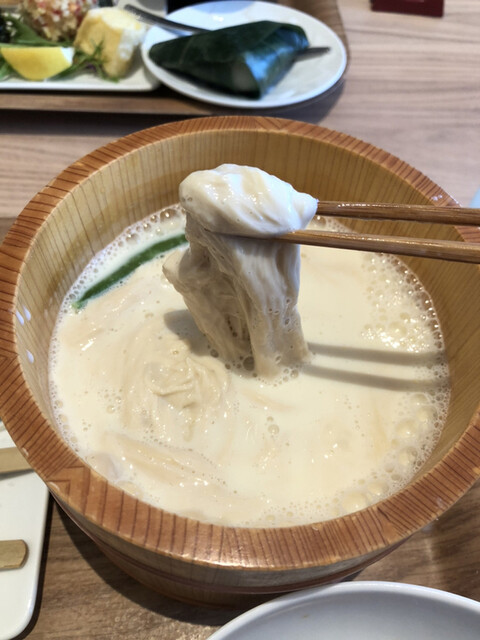 食のつむぎ 海老名ビナガーデンズ店 海老名 豆腐料理 湯葉料理 食べログ