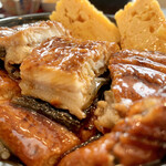 つきじ飛賀屋 - うなぎアップ