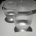 レフェルヴェソンス - 水（ガス入り）