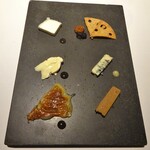 レフェルヴェソンス - Migration アルチザンチーズ：ブルーチーズ、シェーブル、古代チーズ・蘇（茶色）、カマンベール、カチョカバロ