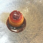 La Brianza - 神バナナプリン。無農薬で育てられるバナナだから皮まで入っていて、バナナの風味が半端なくおいしい。硬めのこっくりタイプなのも好みで嬉しい♡