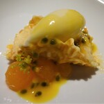 レフェルヴェソンス - Solidarity メロン パッションフルーツ 乳酸発酵乳アイスクリーム ゴーフレット 茴香の花