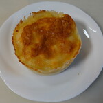 パンドミ - トロワ(250円)３種類のチーズのパン