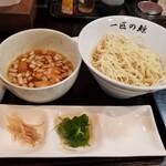 Ra-Menya Ippiki No Kujira - 潮つけ麺～和仕立て～　900円