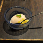 醪音 - 白桃のシャーベットと果物