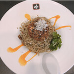 餃子と担々麺 吟 - 