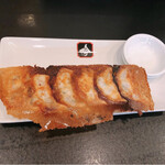 餃子と担々麺 吟 - 