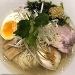 麺酒一照庵 - クラム。あっさり塩味のスープと数種類の貝のお出汁が良く合います。