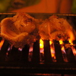 昭和ホルモン - 焼くと縮んでいく鶏肉