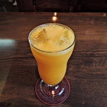 西洋料理店 エスコフィエ - 生オレンジジュース（注文してからミキサーで、さらにシノワ。）