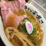 鶏そば 啜る 丸の内本店 - 