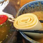 ラーメン おこじょ - ロール麺食い