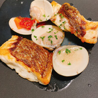 COLONIAL BEACH 横浜ハンマーヘッド - 