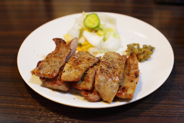 ぎゅうたんさま New Izakaya 日本料理屋さんのLeichiから独立した方が始めた