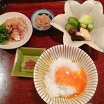 祇園 大渡 - お替りは黄身を掛けて